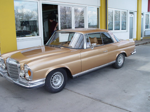 Mercedes Benz - W112 280 SE 3.5