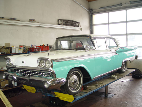 US - Cars - Ford Galaxy